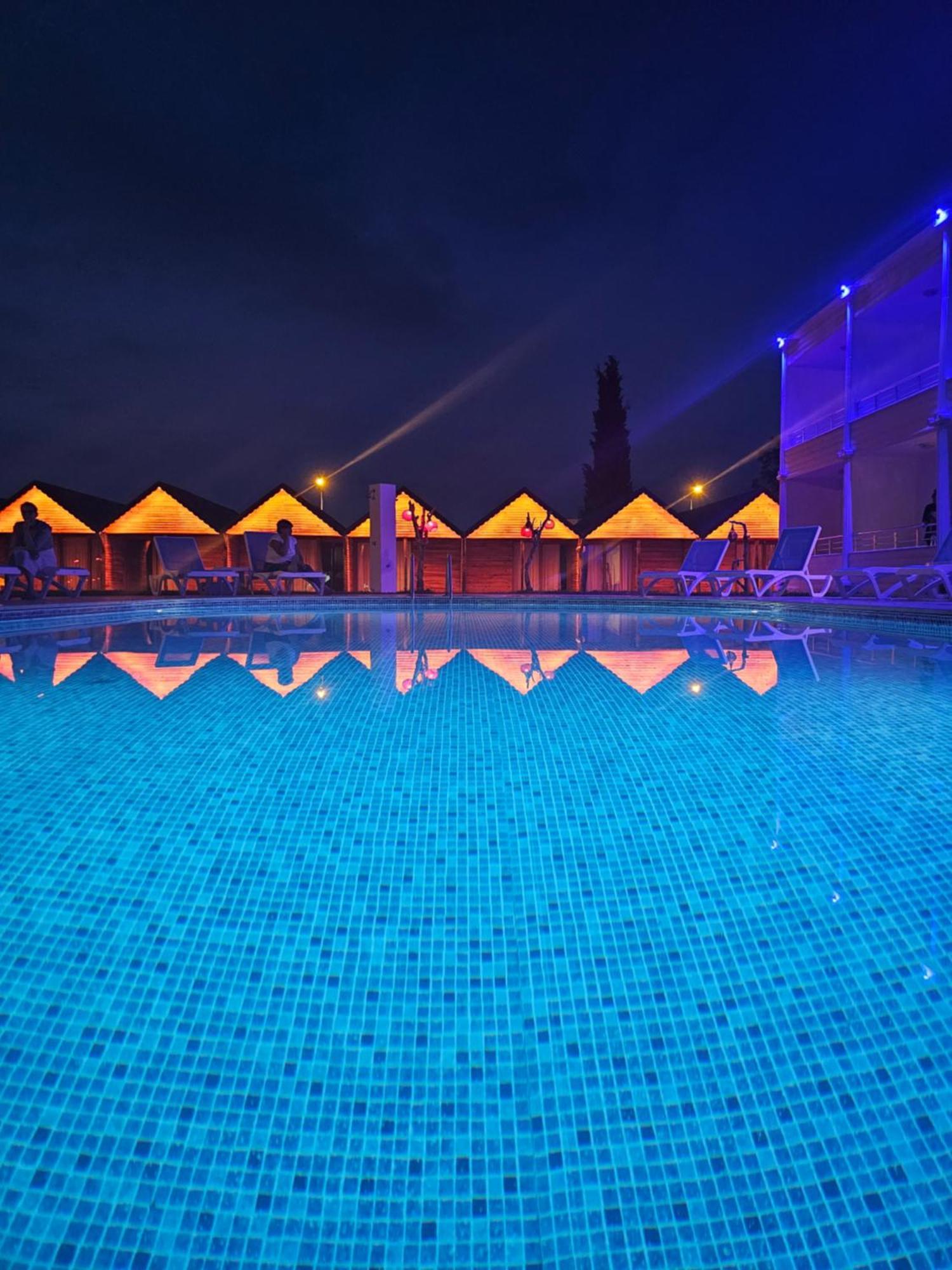 Aroma Butik Hotel Kızılot Eksteriør bilde